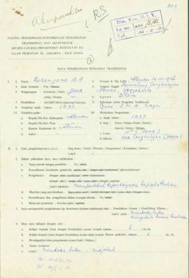 Data Perorangan Pengobat Tradisional Akupuntur Tahun 1980