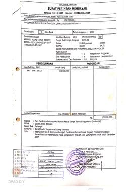 Surat Perintah Pencairan Dana kepada para Fasilitator Rekonstruksi Rumah Pasca Gempa Bumi di Yogy...