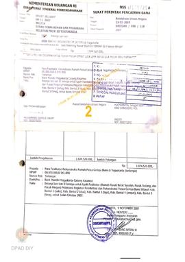 Surat Perintah Pencairan Dana kepada para Fasilitator Rekonstruksi Rumah Pasca Gempa Bumi di Yogy...