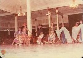 Pementasan sendratari “ Ronggo Lawe” dari kontingen Kabupaten Dati II Kotamadya Jogjakarta